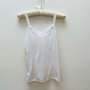 Vintage - NWOT  Lace Trimmed Camisole